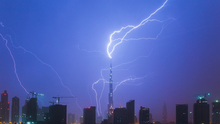 What It Looks Like When Lightning Strikes the World's Tallest Building